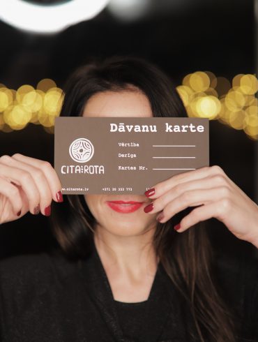 DĀVANU KARTE